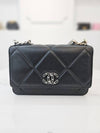 women cross bag - CHANEL - BALAAN 3