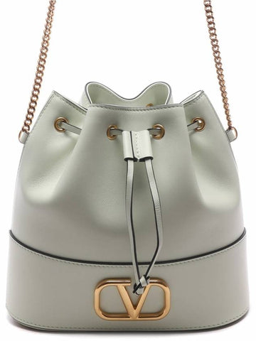 Women's V Logo Bucket Chain Cross Bag 4W0P0T83 HPF Y9V 24S - VALENTINO - BALAAN 1