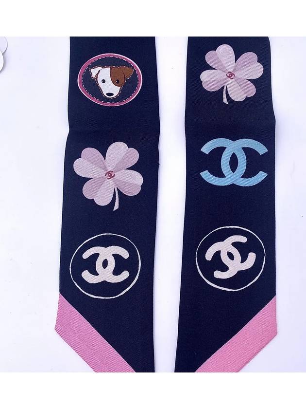 Women's CC Logo Pet Dog Flower Silk Twilly Bandeau Scarf AA8948 - CHANEL - BALAAN 1