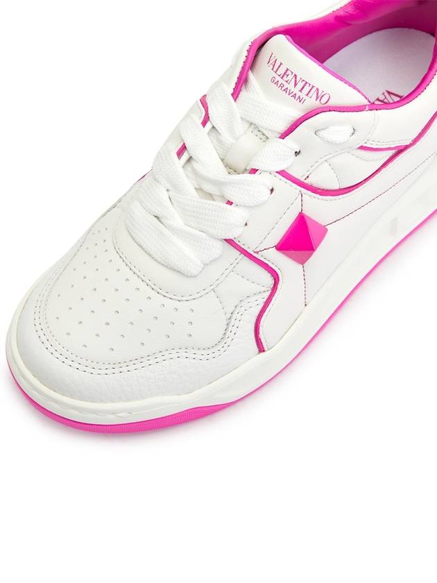 One Stud Leather Low Top Sneakers White Pink - VALENTINO - BALAAN 8