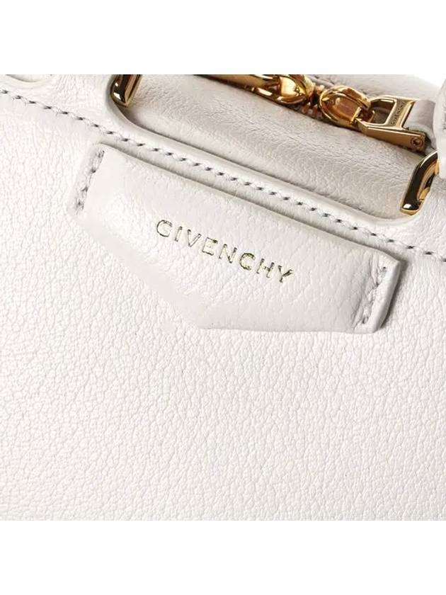 Antigona Cube Leather Tote Bag White - GIVENCHY - BALAAN 7