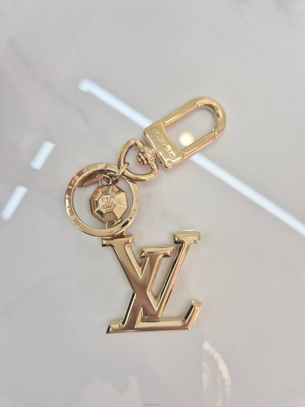 LV Facet Key Holder M65216 - LOUIS VUITTON - BALAAN 5