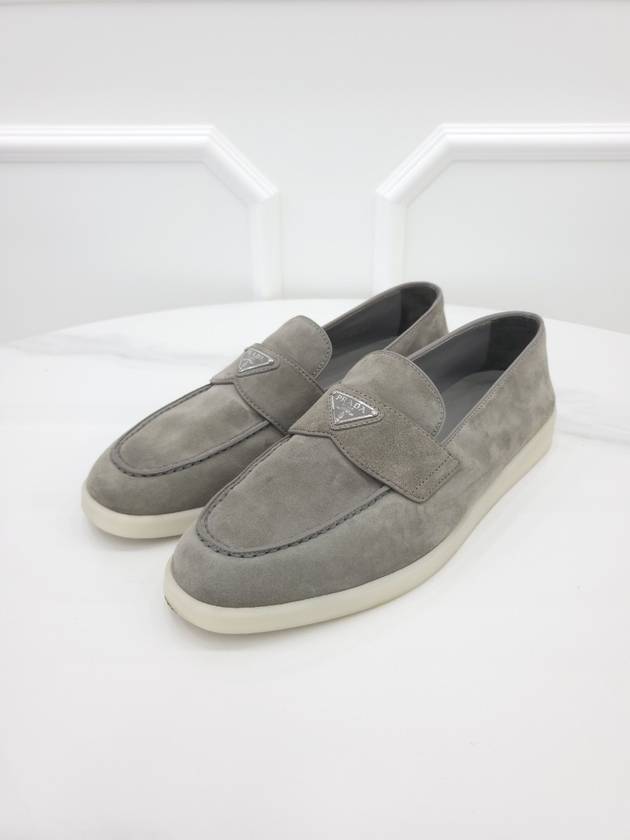 Triangle logo suede loafers 8 5 - PRADA - BALAAN 1