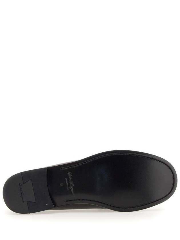 Women's Ofelia Gancini Ornament Loafer Black - SALVATORE FERRAGAMO - BALAAN 6