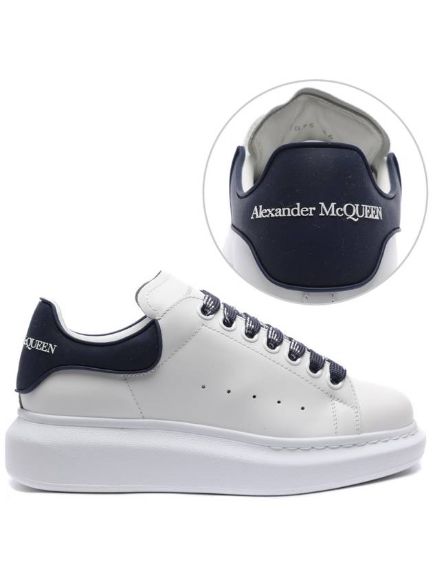 Women's Navy Tab Oversized Low Top Sneakers White - ALEXANDER MCQUEEN - BALAAN 2