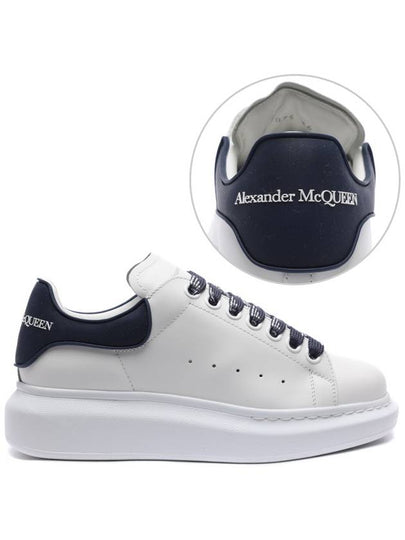 Women's Navy Tab Oversized Low Top Sneakers White - ALEXANDER MCQUEEN - BALAAN 2