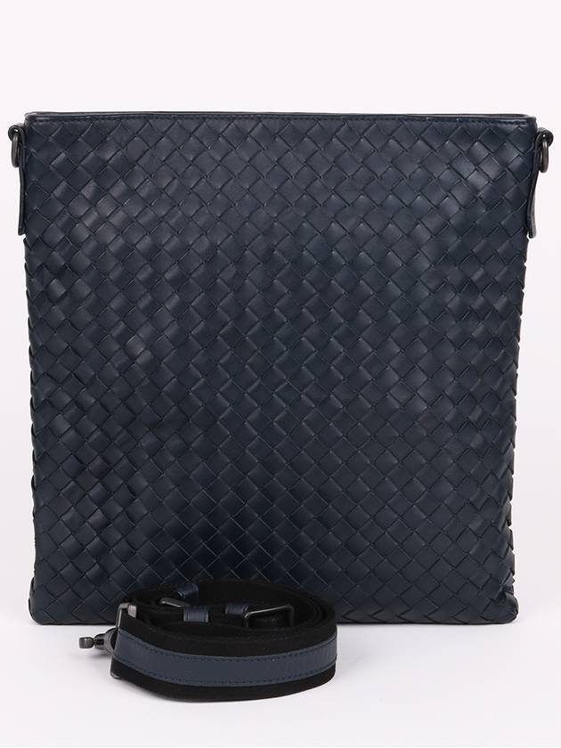 Navy Messenger Men s Cross Bag - BOTTEGA VENETA - BALAAN 1