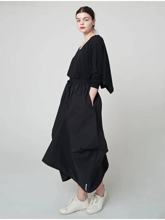 Panel Flare Skirt Black - ATHPLATFORM - BALAAN 1