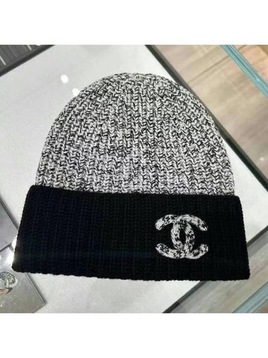 Two tone cashmere CC logo beanie gray black fur hat women men unisex - CHANEL - BALAAN 1