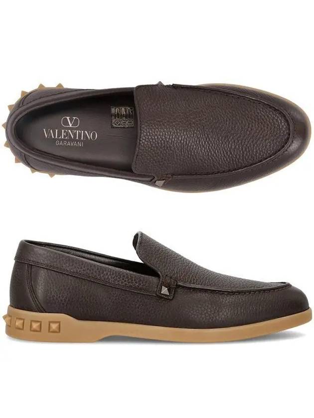 Leisure Flow Leather Slip-On Loafers Brown - VALENTINO - BALAAN 1