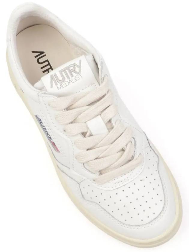 Medalist Leather Low Top Sneakers White - AUTRY - BALAAN 5