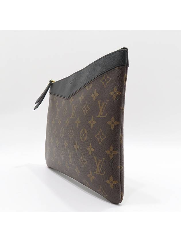 M62048 Monogram Canvas Daily Pouch and Clutch - LOUIS VUITTON - BALAAN 3