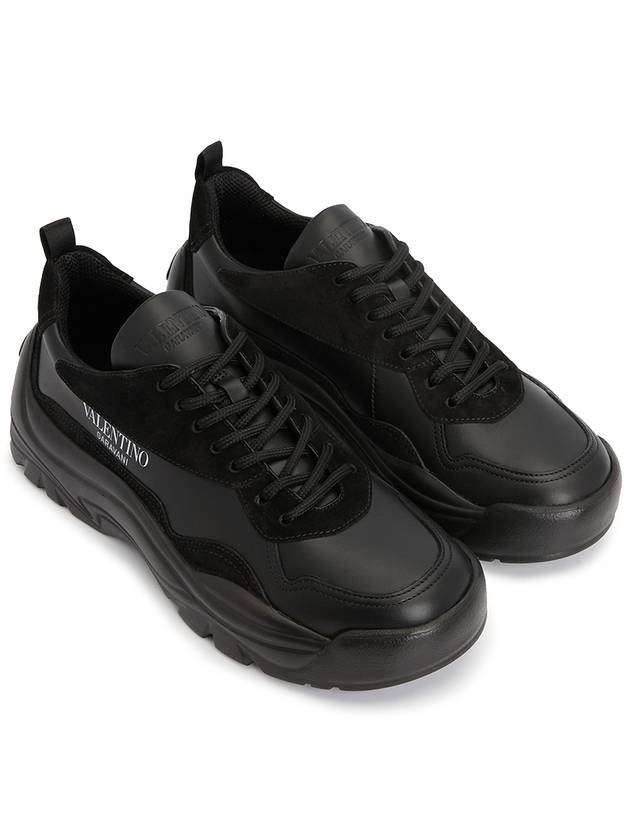 Gumboy Low-Top Sneakers Black - VALENTINO - BALAAN 4