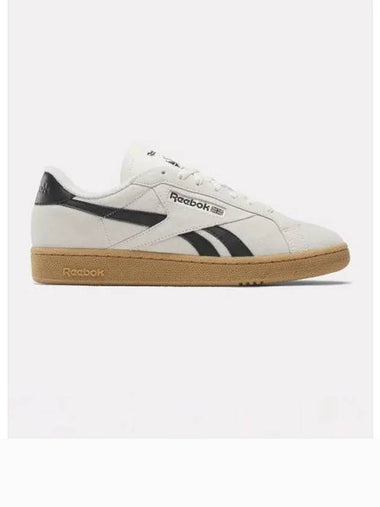 Club C Ground UK Low Top Sneakers Chalk Black - REEBOK - BALAAN 1