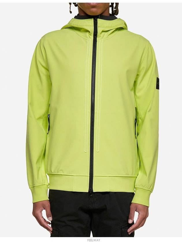 Wappen Patch Soft Shell Hooded Jacket Lemon - STONE ISLAND - BALAAN 5