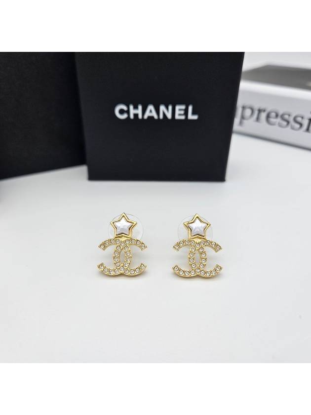 CC Logo Stars Crystal Earrings Gold - CHANEL - BALAAN 4