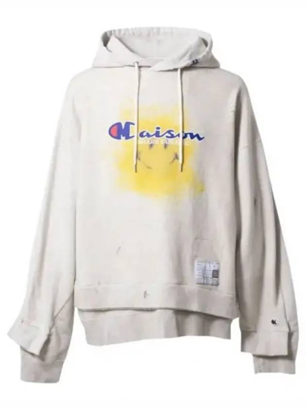 A10HD561 White Graphic Print Hoodie - MIHARA YASUHIRO - BALAAN 1