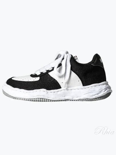 Wayne OG Sole Canvas Low Top Sneakers Black White - MAISON MIHARA YASUHIRO - BALAAN 2