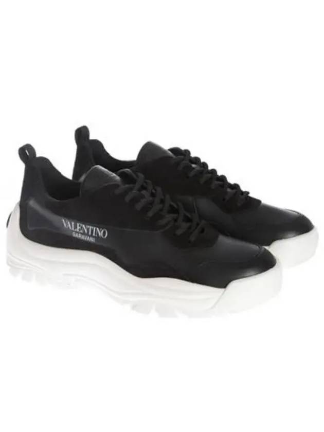 Gum Boy Leather Suede Low Top Sneakers Black - VALENTINO - BALAAN 3