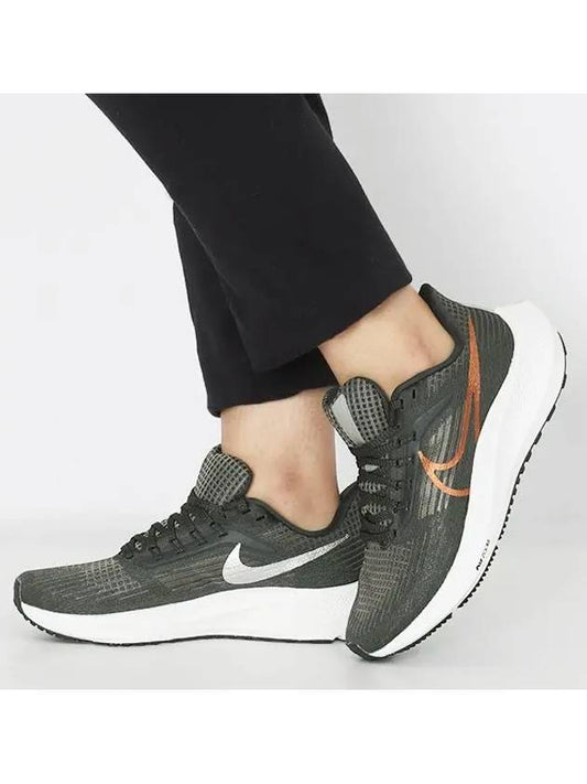 Women's Air Zoom Pegasus Low Top Sneakers Black - NIKE - BALAAN.