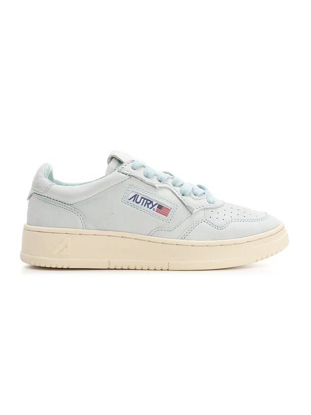 Women's Medalist Goatskin Low Top Sneakers Light Blue - AUTRY - BALAAN 1