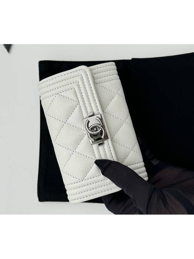 Boy silver logo caviar card wallet white - CHANEL - BALAAN 4