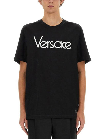 Logo Crewneck Short Sleeve T-Shirt Black - VERSACE - BALAAN 2