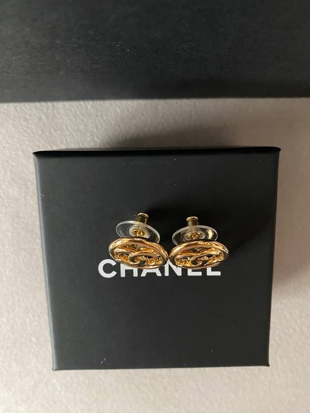 CC Logo Round Stud Earrings Gold - CHANEL - BALAAN 9