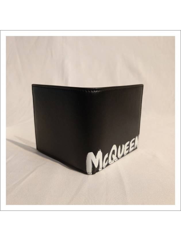 Men's White Graffiti Logo Half Wallet Black - ALEXANDER MCQUEEN - BALAAN 5