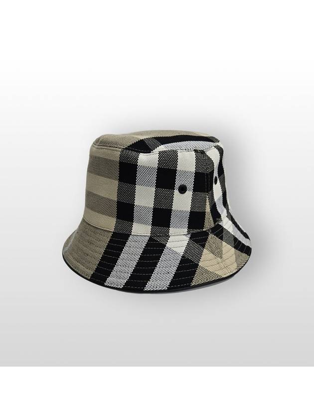 Burberry Vintage Check Technical Cotton Bucket Hat Standard M 57cm - BURBERRY - BALAAN 4