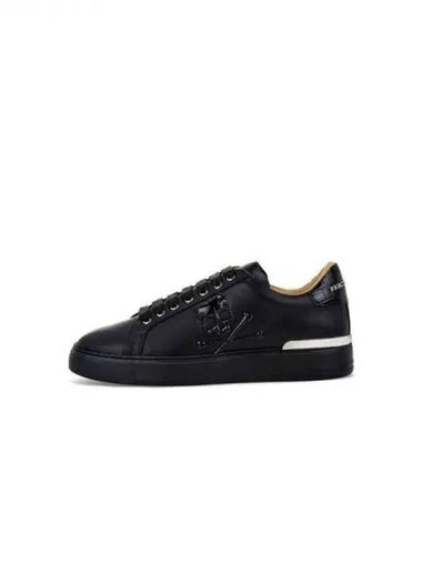 Men's Skull Patch Low Top Sneakers Black 271137 - PHILIPP PLEIN - BALAAN 1