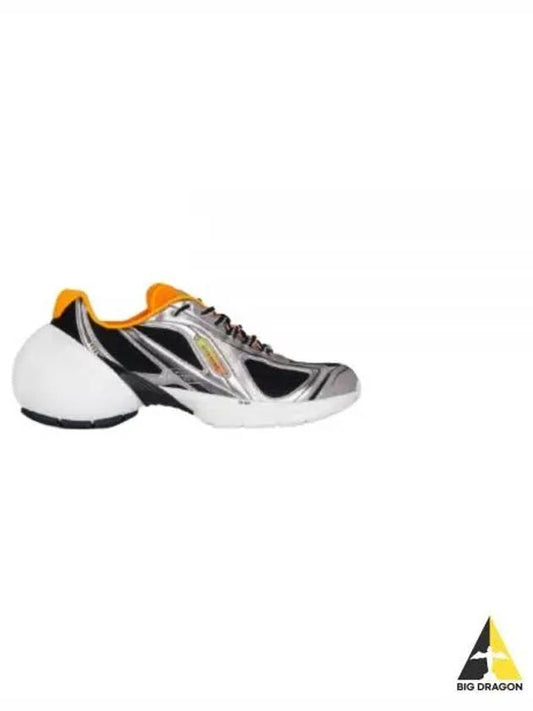 TK MX Runner Low Top Sneakers Black Silver - GIVENCHY - BALAAN 2