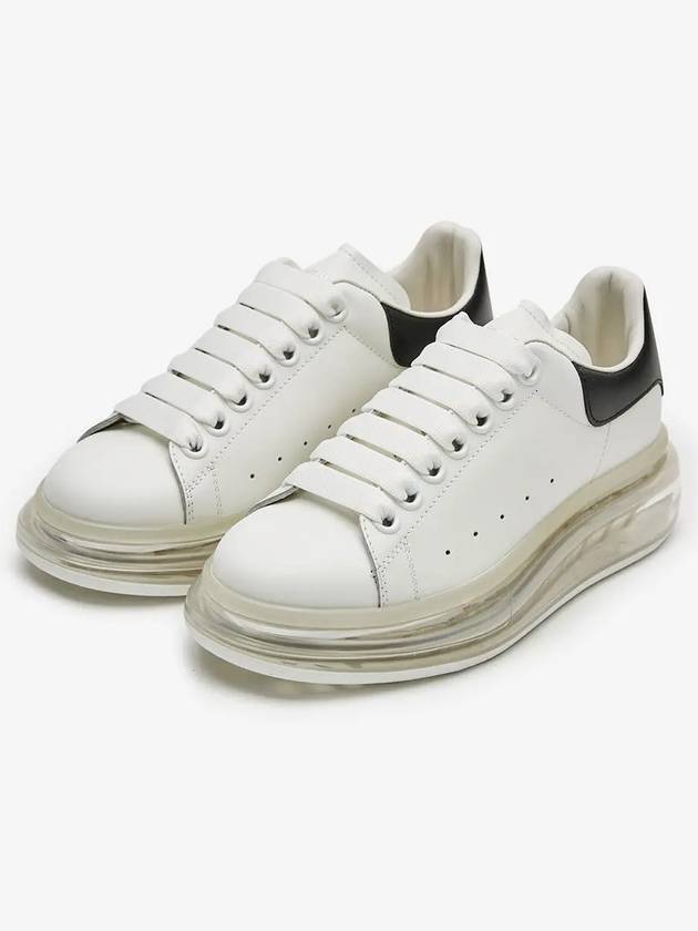 Oversized Clear Sole Low Top Sneakers Black White - ALEXANDER MCQUEEN - BALAAN 3