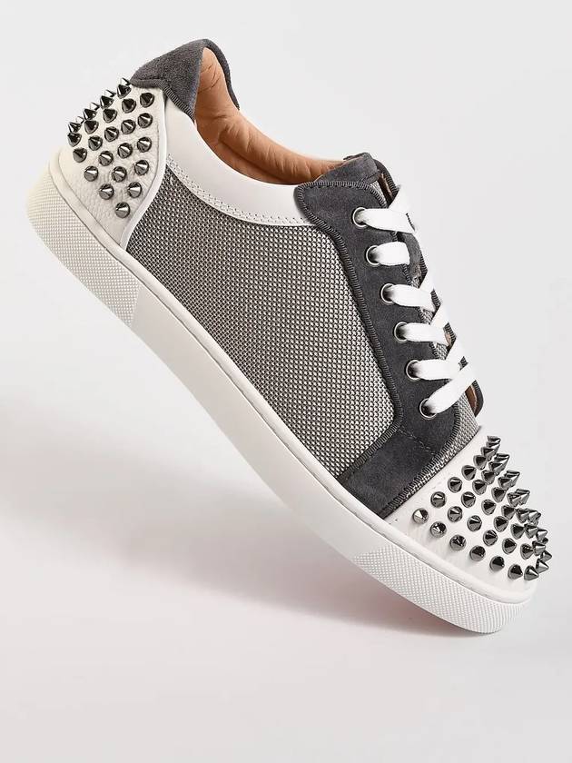 Men's Sabaste Spike Leather Low Top Gray Sneakers 1210287 - CHRISTIAN LOUBOUTIN - BALAAN 3