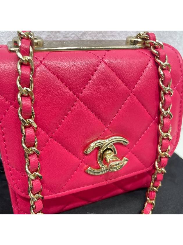 women cross bag - CHANEL - BALAAN 2