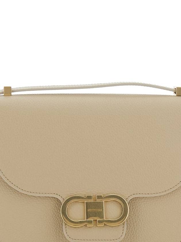 Beige Shoulder Bag With Metal Gancini Detail On The Front In Hammered Leather Woman - SALVATORE FERRAGAMO - BALAAN 3