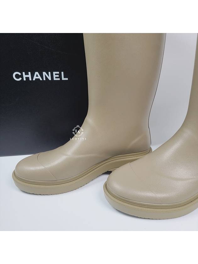 CC logo cowchalk rain boots dark beige - CHANEL - BALAAN 10