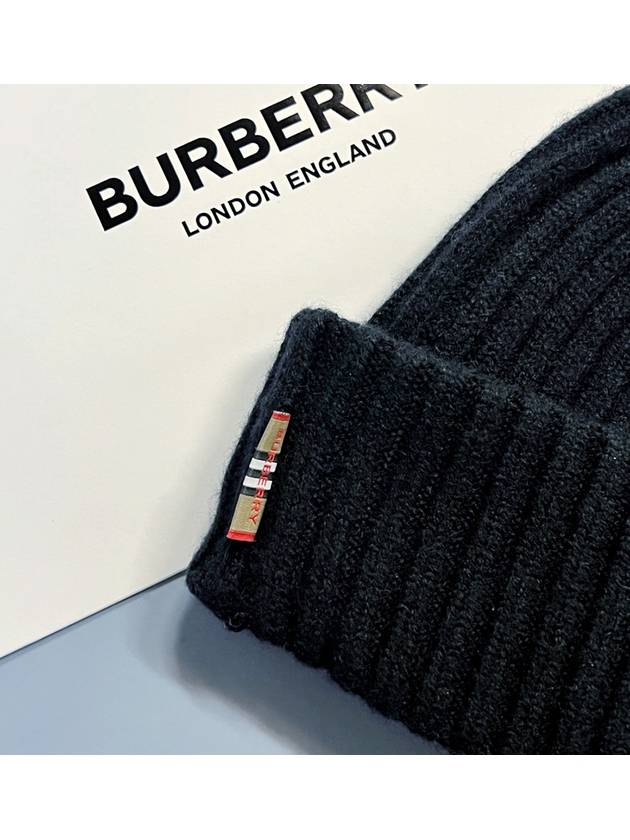 Cashmere Gentleman Beanie - BURBERRY - BALAAN 2