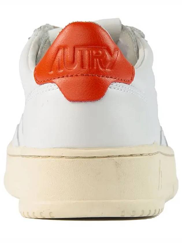 Men's Medalist Low Top Sneakers White Orange - AUTRY - BALAAN 7