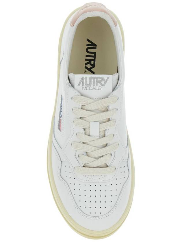 White Low Top Sneakers With Oversized Platform In Leather Woman - AUTRY - BALAAN 4