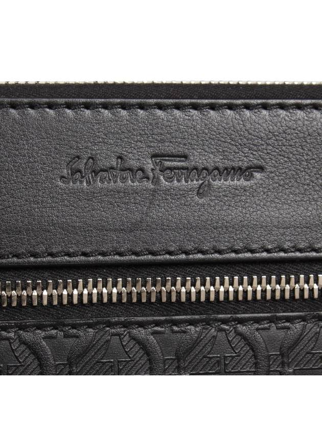 Embossed Gancini Clutch Bag Black - SALVATORE FERRAGAMO - BALAAN 7