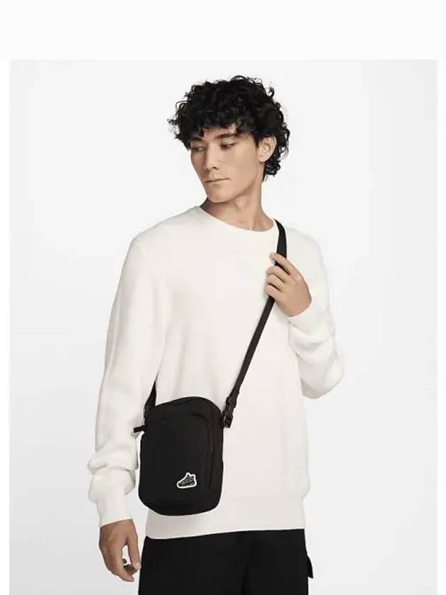 Heritage Crossbody Bag 4L Black White HF7182 010 717077 - NIKE - BALAAN 1