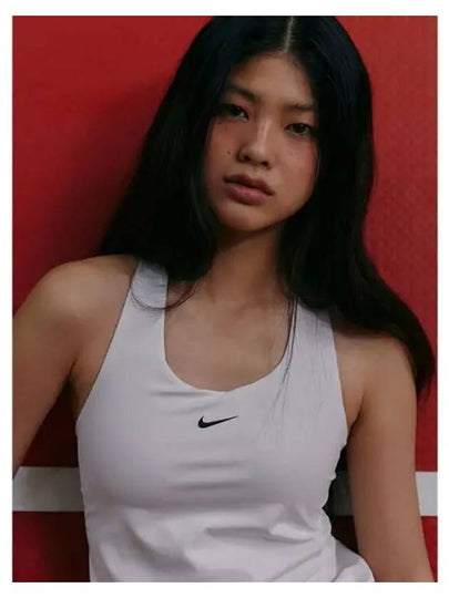 Dri Fit Swoosh Padded Bra White - NIKE - BALAAN 2