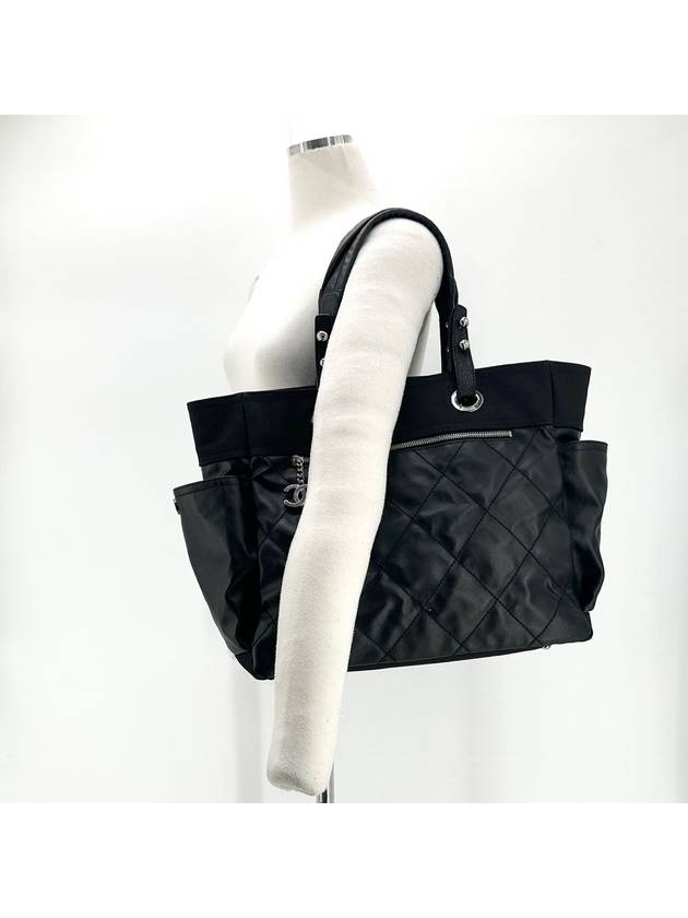 Biarritz large shoulder bag tote - CHANEL - BALAAN 1