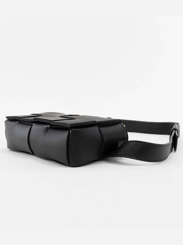 Intrecciato Small Cassette Belt Bag Black - BOTTEGA VENETA - BALAAN 3