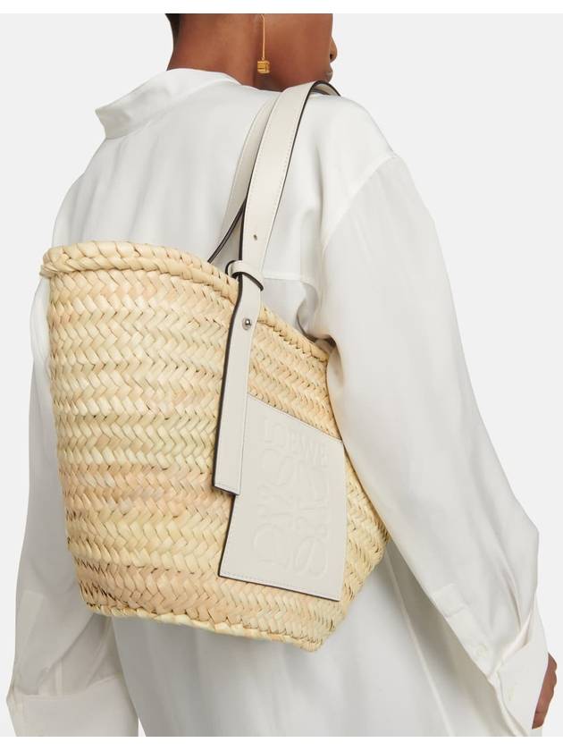 Medium Basket Raffia Tote Bag Natural White - LOEWE - BALAAN 3