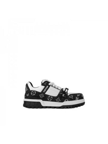 LV Trainer Maxi Low Top Sneakers Black - LOUIS VUITTON - BALAAN 1