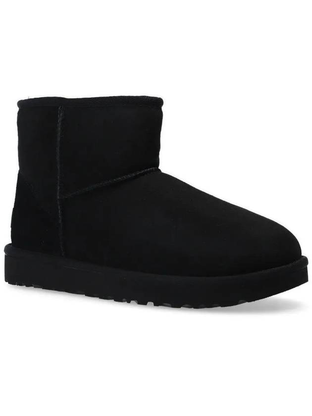 Classic Mini 2 Winter Boots Black - UGG - BALAAN 4