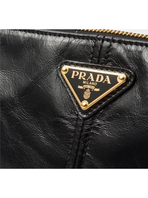 Re-Edition 2002 Medium Leather Shoulder Bag Black - PRADA - BALAAN 6