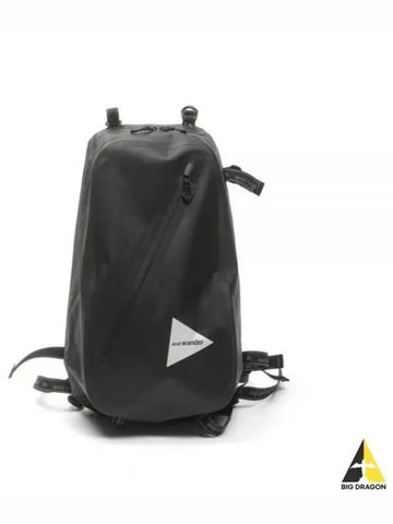 Waterproof Daypack Black 5744975205 010 - AND WANDER - BALAAN 1